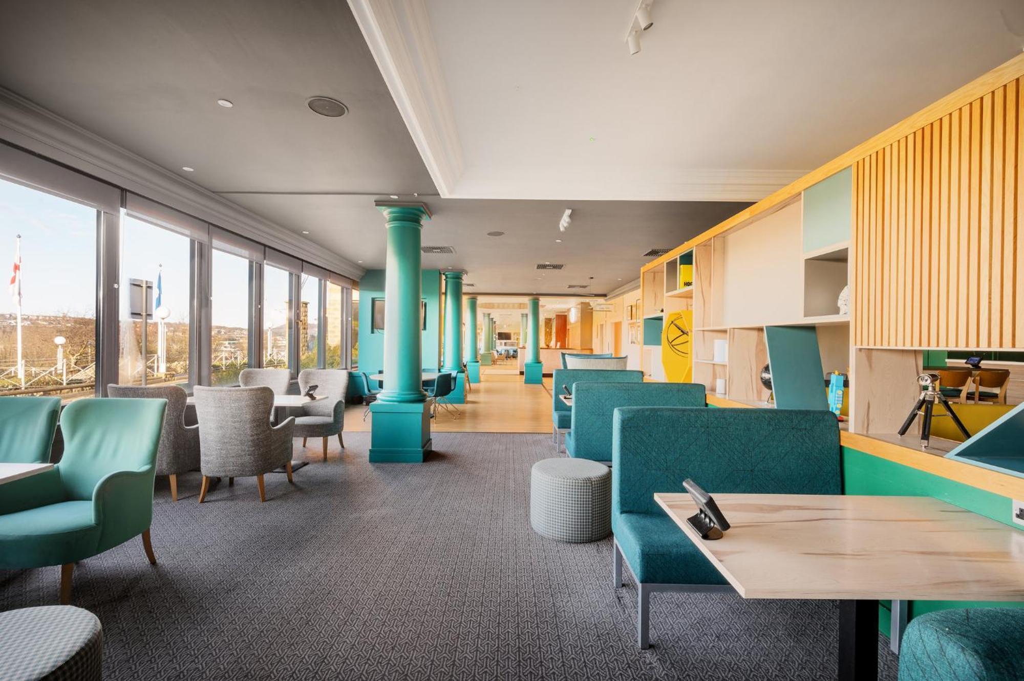 Holiday Inn Leeds Brighouse By Ihg Экстерьер фото