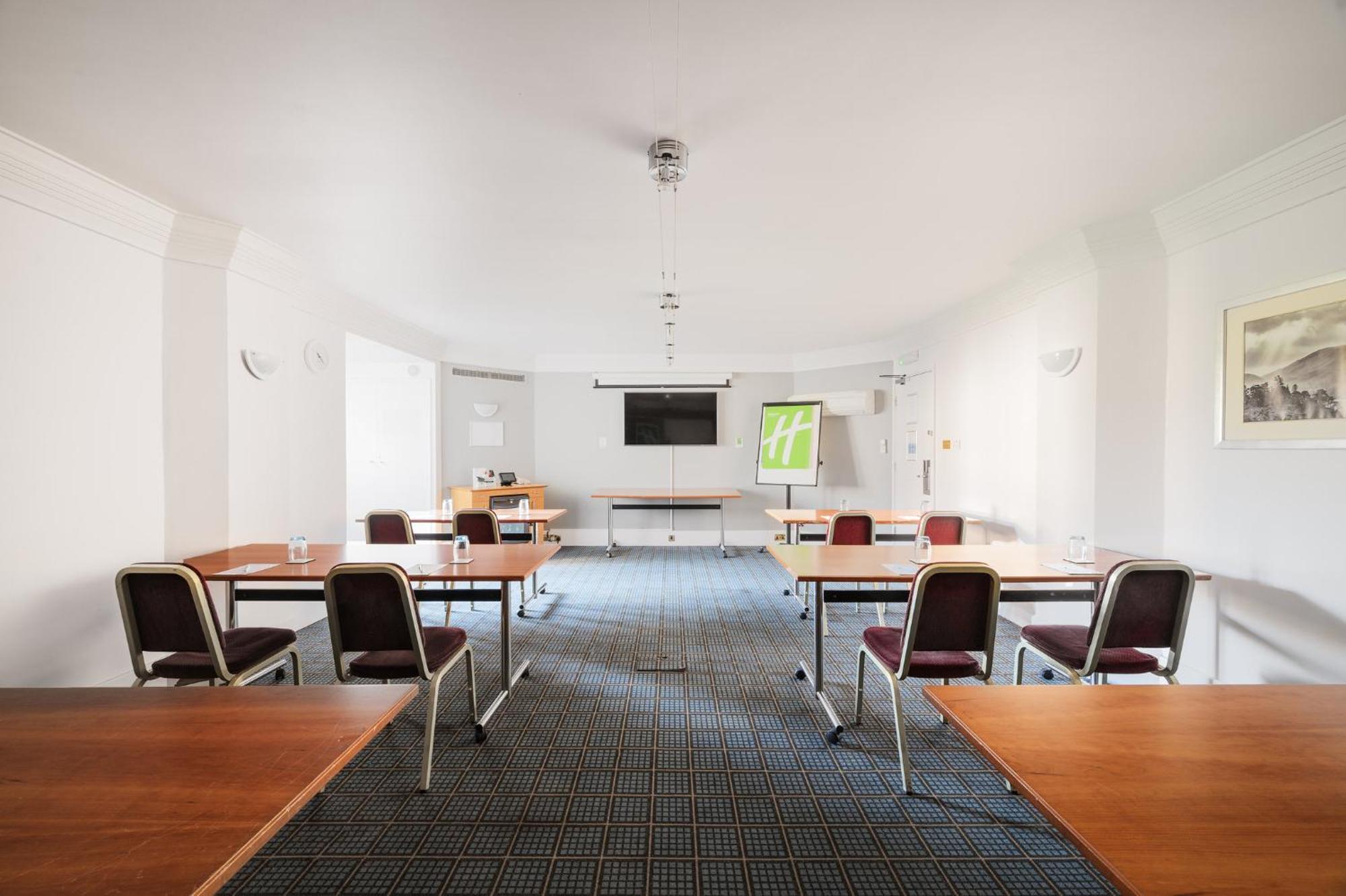 Holiday Inn Leeds Brighouse By Ihg Экстерьер фото
