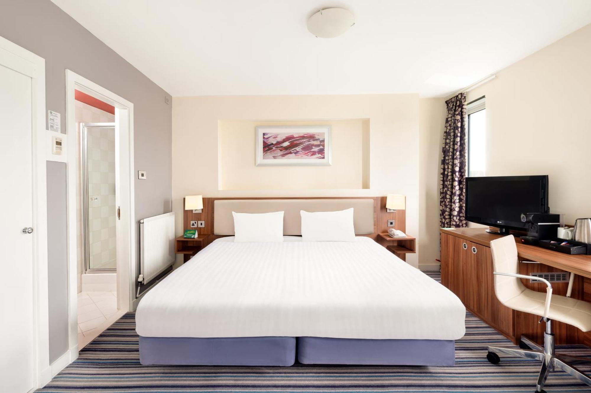 Holiday Inn Leeds Brighouse By Ihg Экстерьер фото